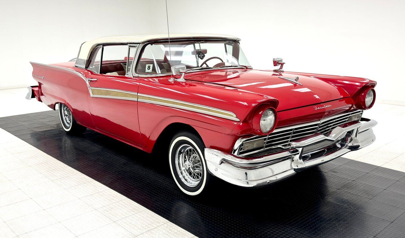 Ford-Fairlane-Cabriolet-1957-9