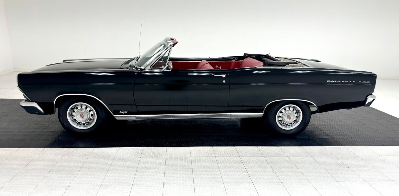 Ford-Fairlane-Cabriolet-1966-3