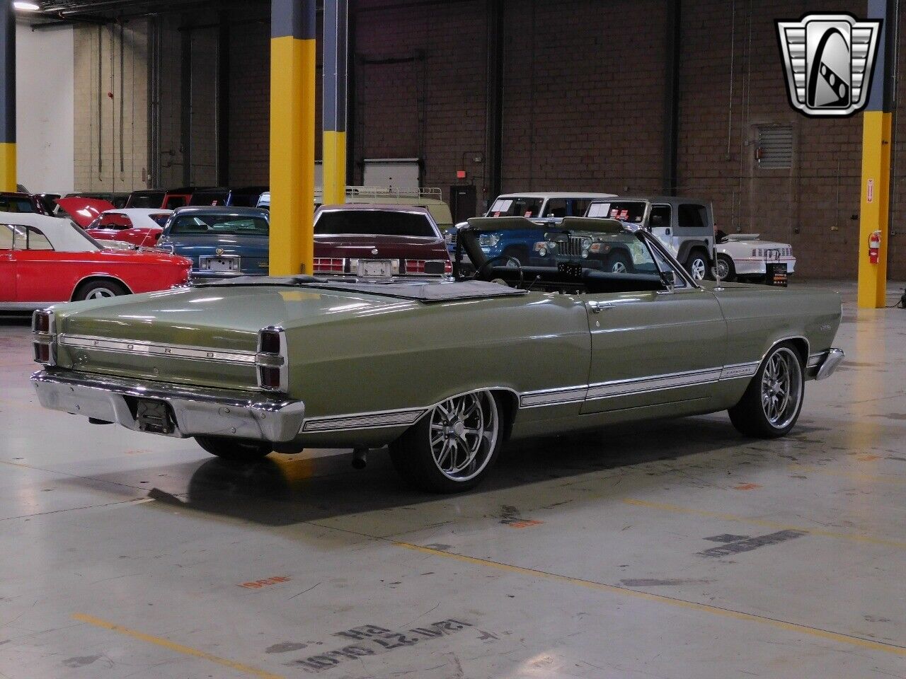 Ford-Fairlane-Cabriolet-1967-4