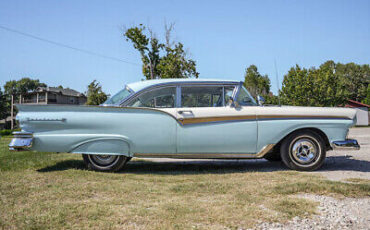 Ford-Fairlane-Coupe-1957-2