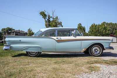 Ford-Fairlane-Coupe-1957-2