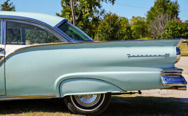 Ford-Fairlane-Coupe-1957-5