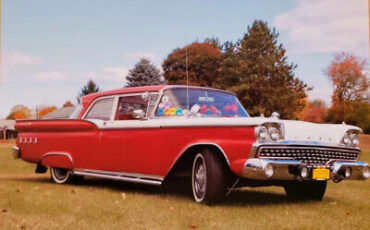 Ford-Fairlane-Coupe-1959-2