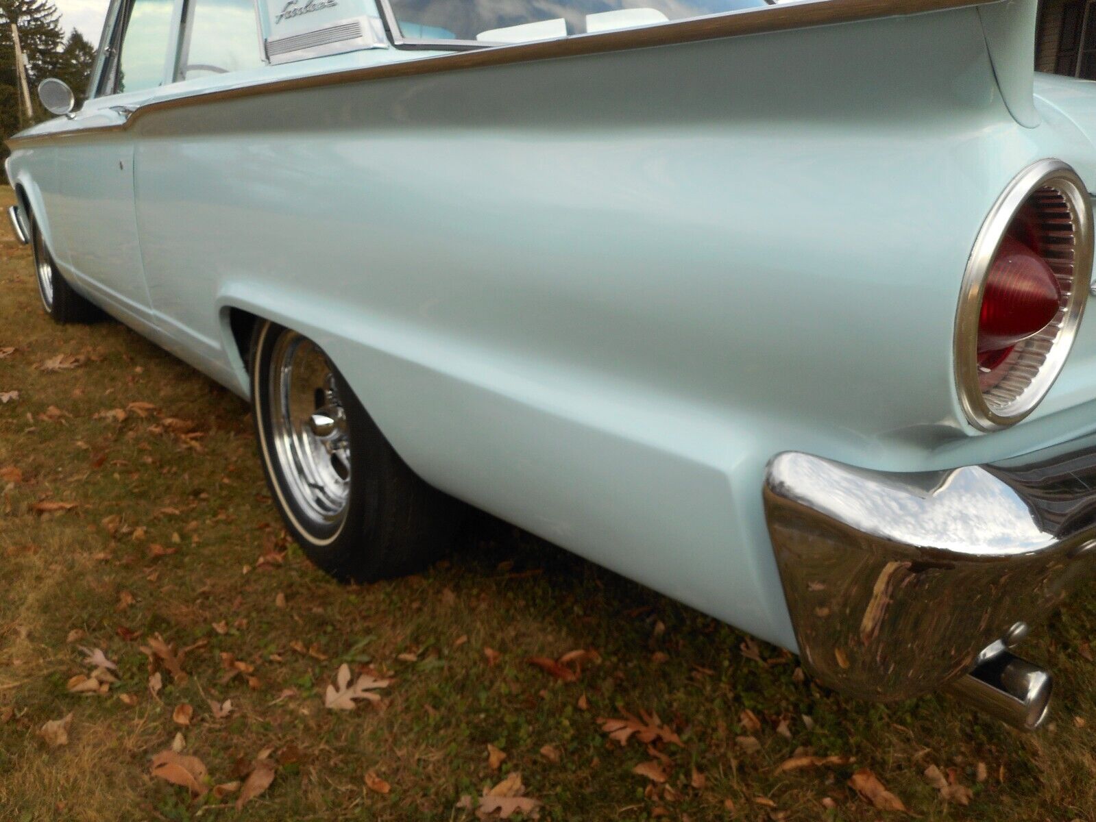 Ford-Fairlane-Coupe-1962-12