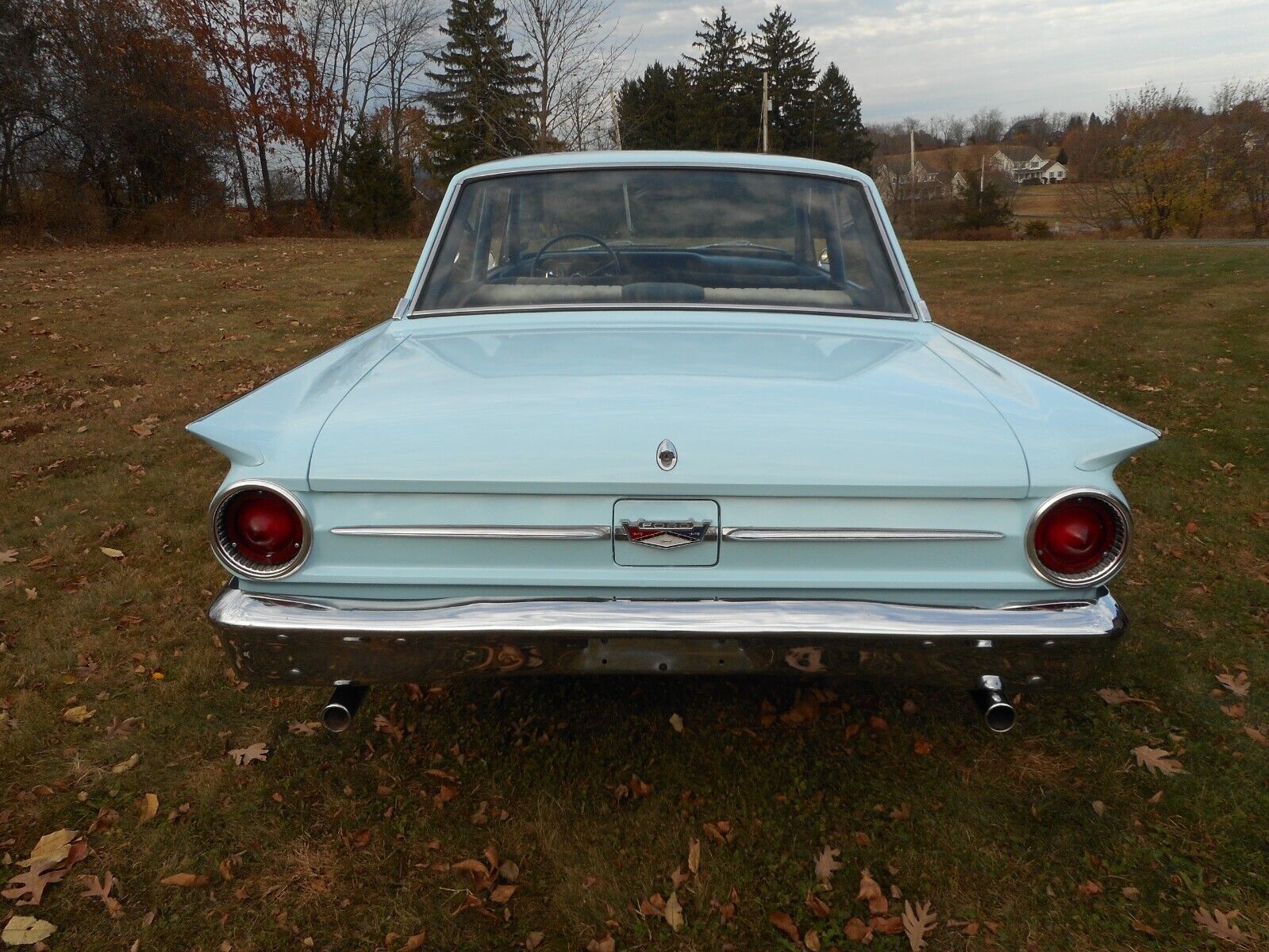 Ford-Fairlane-Coupe-1962-3