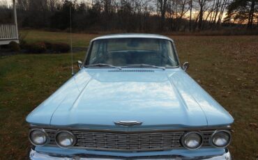 Ford-Fairlane-Coupe-1962-8