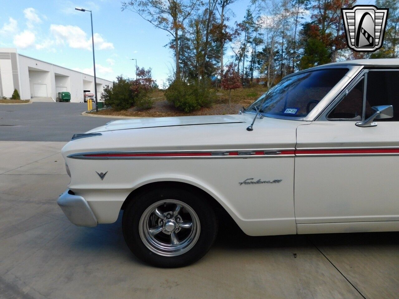 Ford-Fairlane-Coupe-1963-5