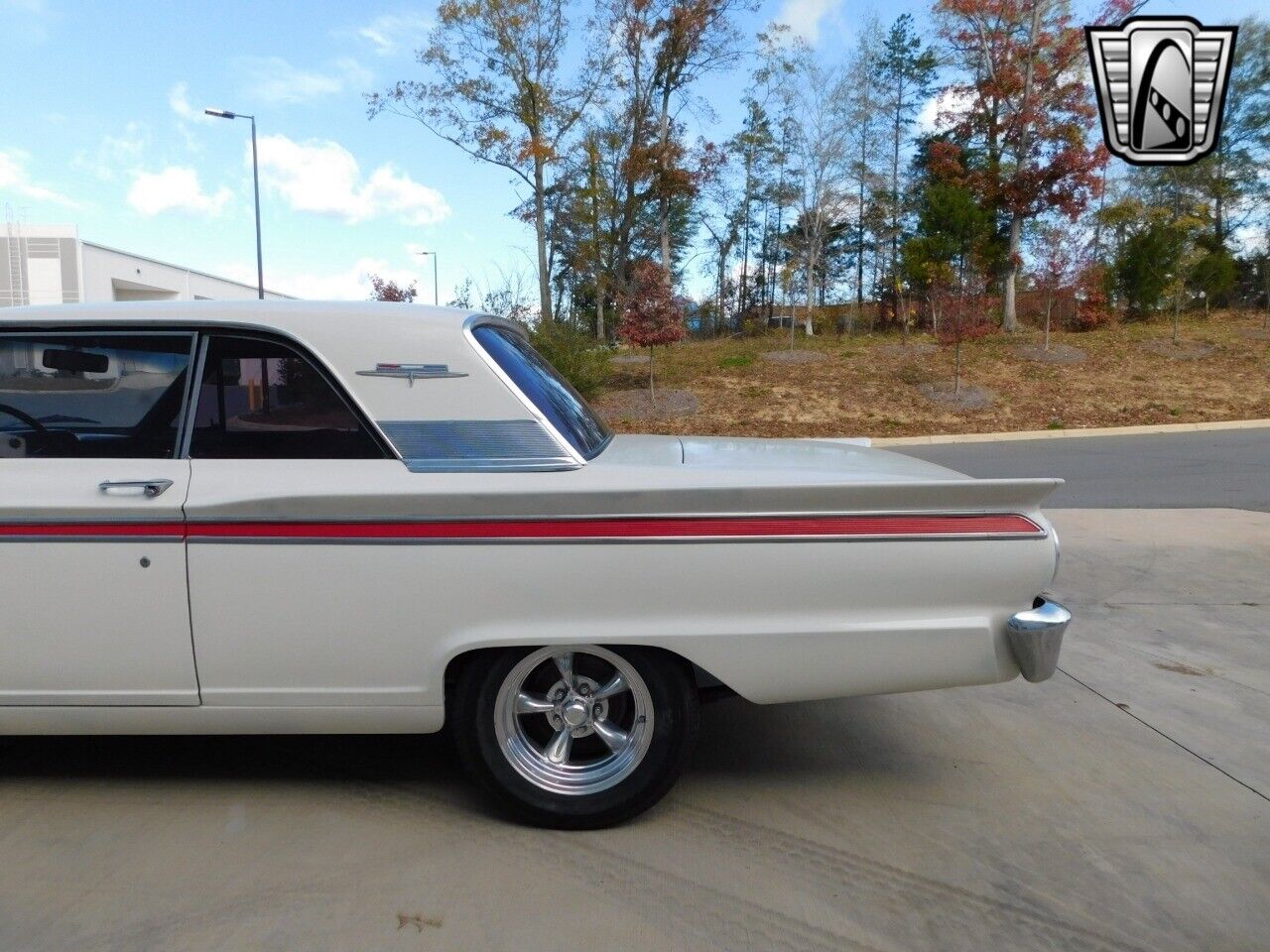 Ford-Fairlane-Coupe-1963-7