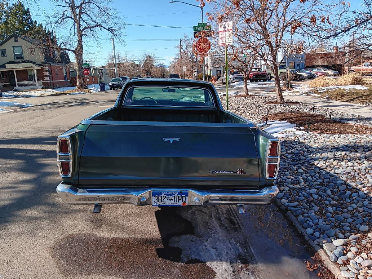 Ford-Fairlane-ranchero-1967-2