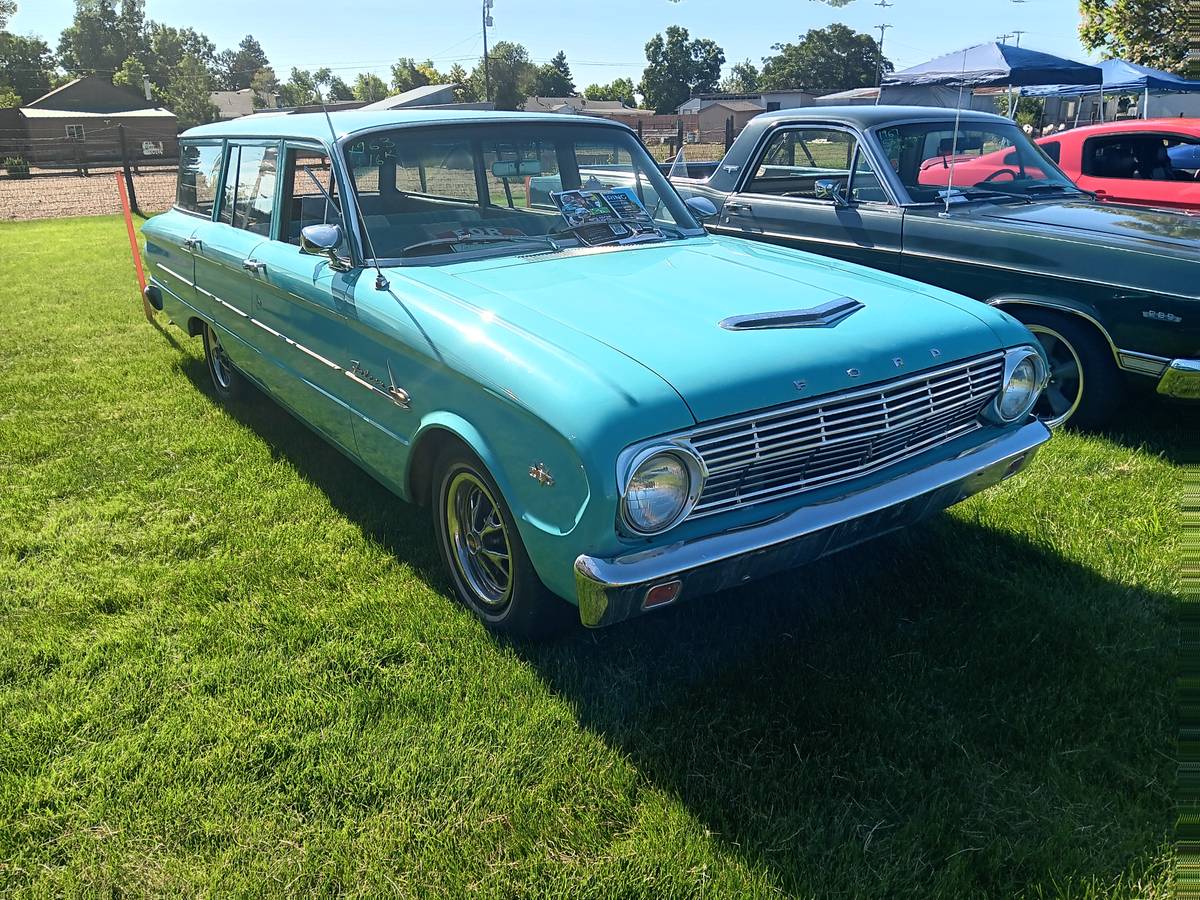 Ford-Falcon-1963-2