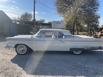 Ford-Galaxie-1959-3