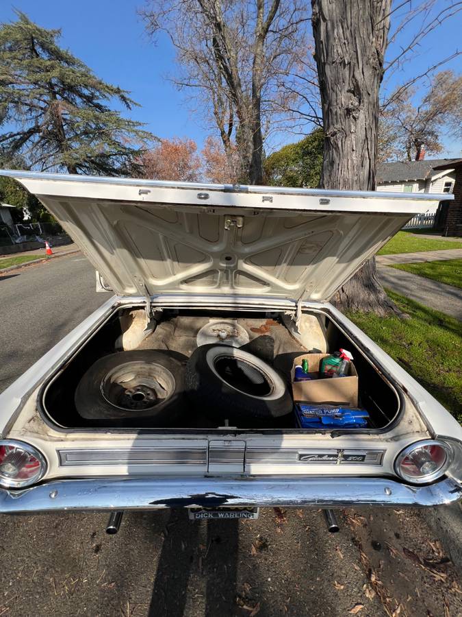 Ford-Galaxie-500-1964-12