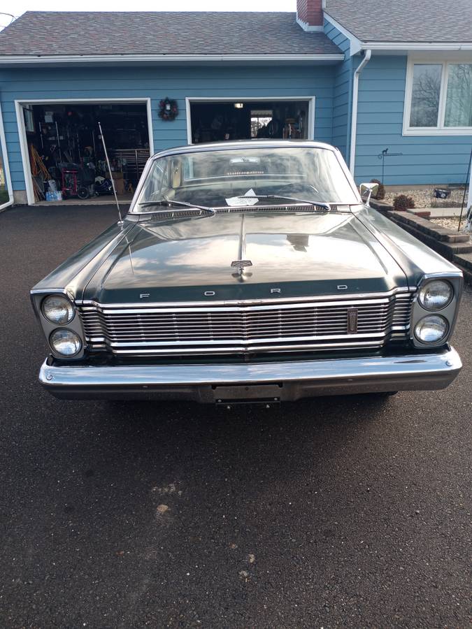 Ford-Galaxie-500-1965-2