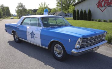 Ford-Galaxie-500-1966-4