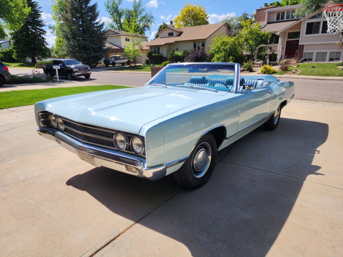 Ford-Galaxie-500-convertible-1969-13