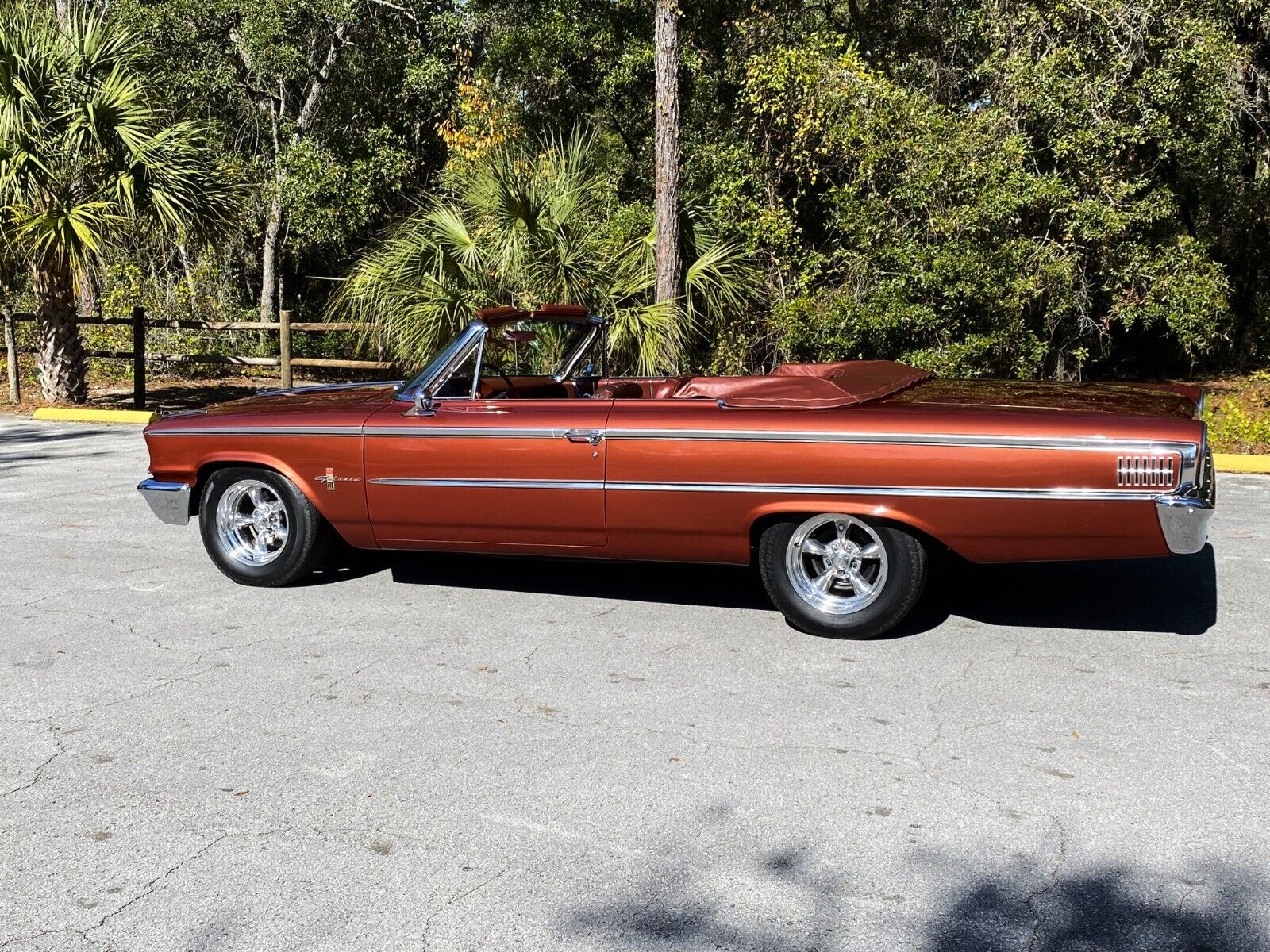 Ford-Galaxie-Cabriolet-1963-1