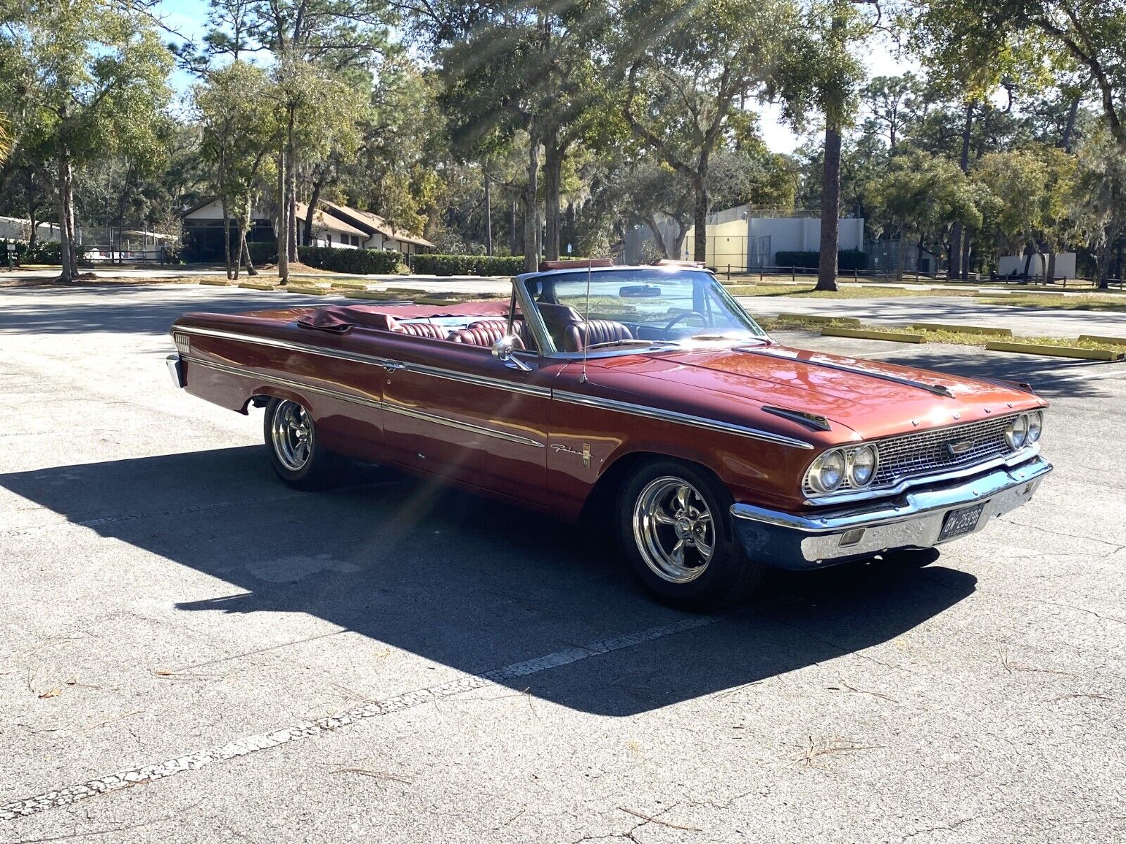 Ford-Galaxie-Cabriolet-1963-3