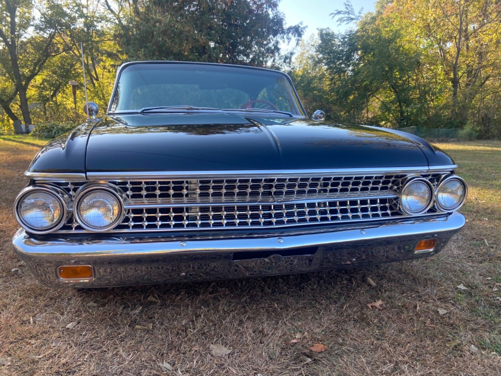 Ford-Galaxie-Coupe-1961-5