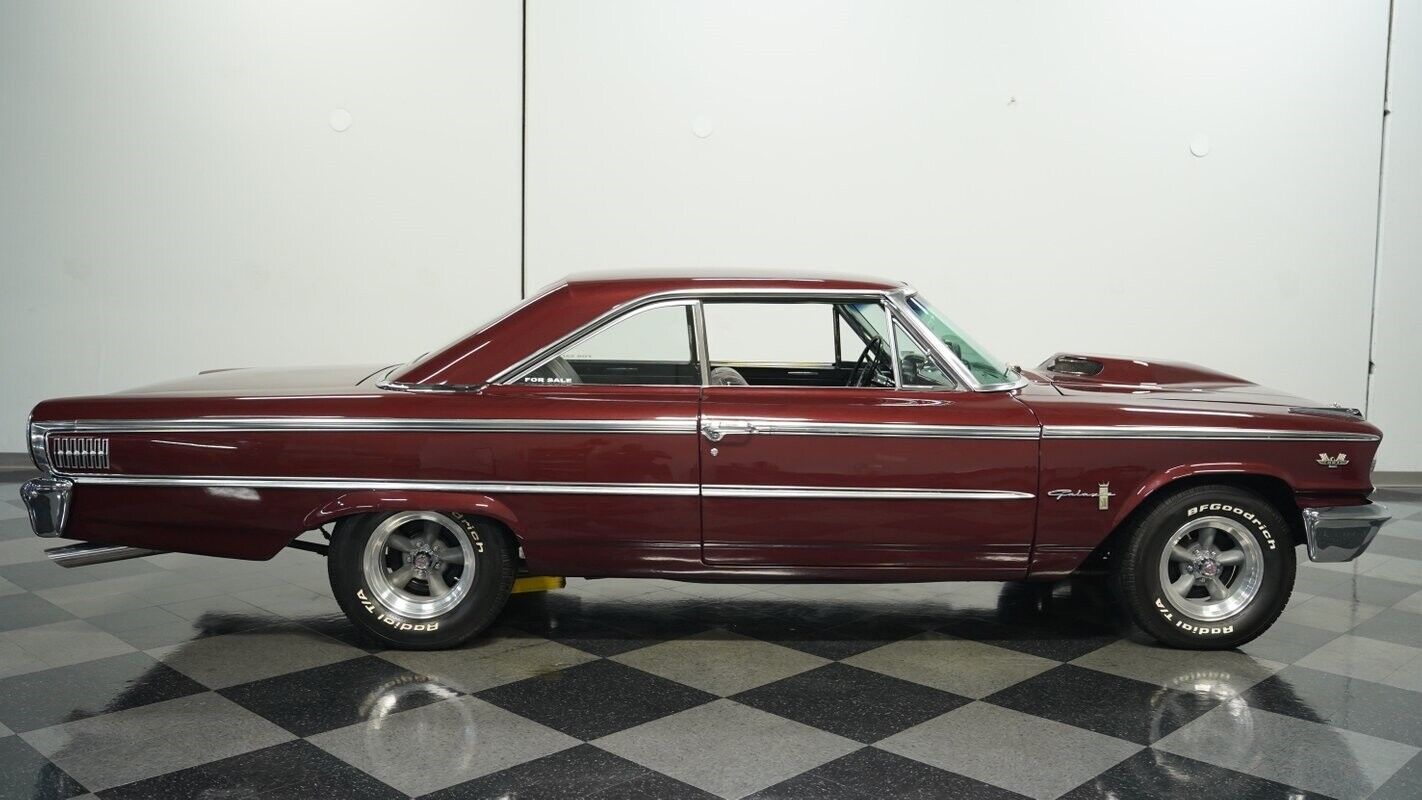 Ford-Galaxie-Coupe-1963-11