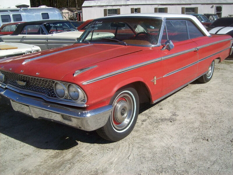 Ford-Galaxie-Coupe-1963-2