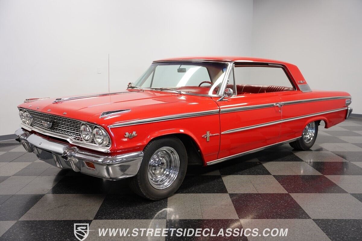 Ford-Galaxie-Coupe-1963-5