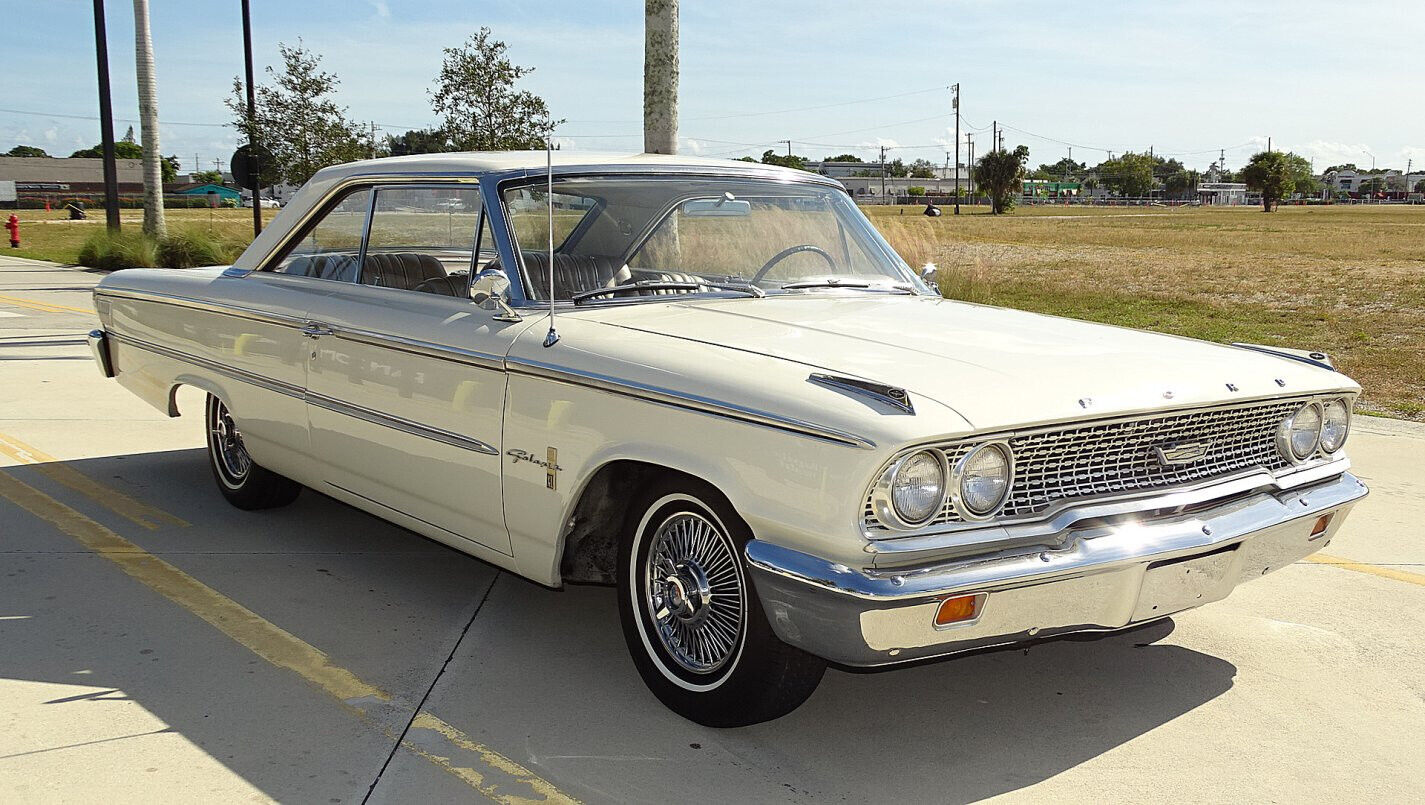 Ford-Galaxie-Coupe-1963-6