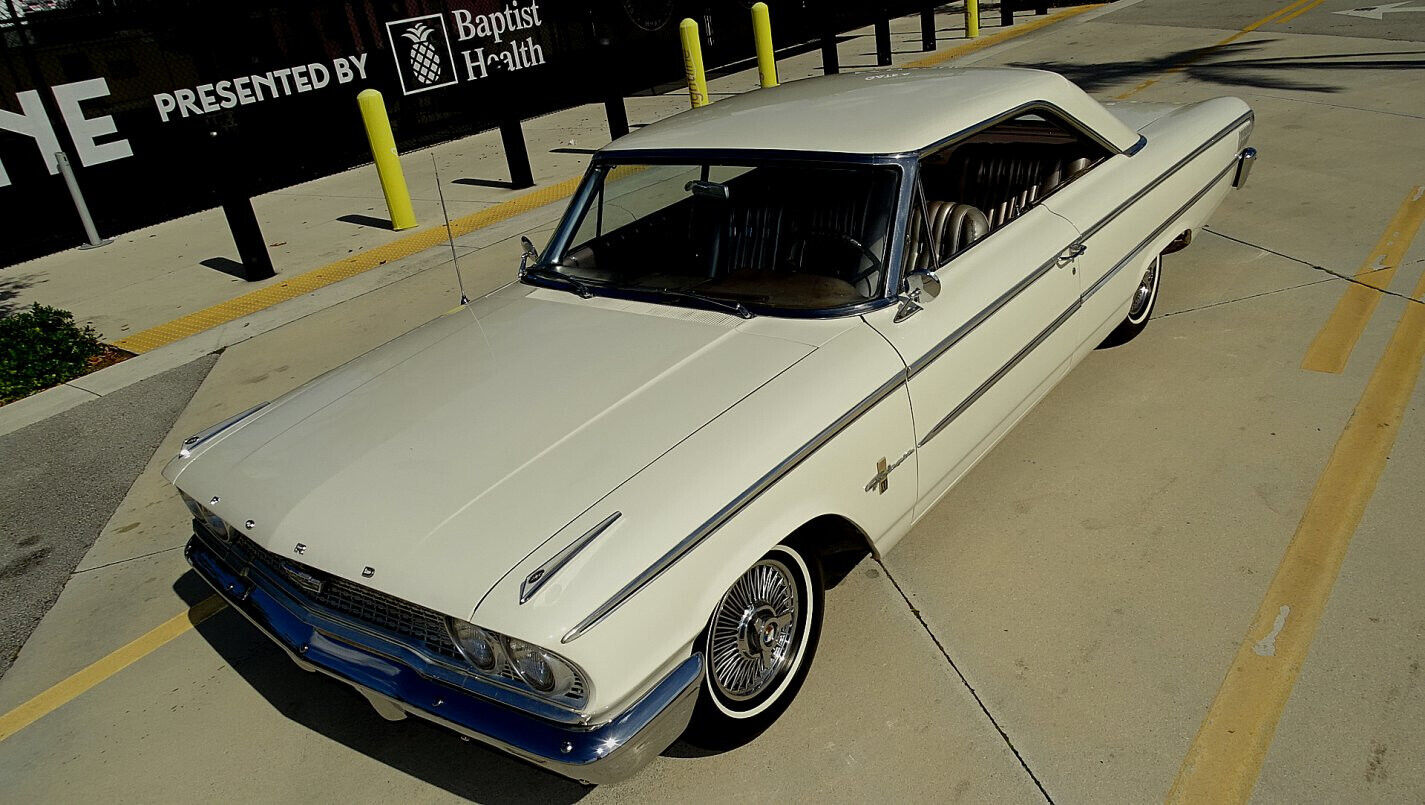 Ford-Galaxie-Coupe-1963-7