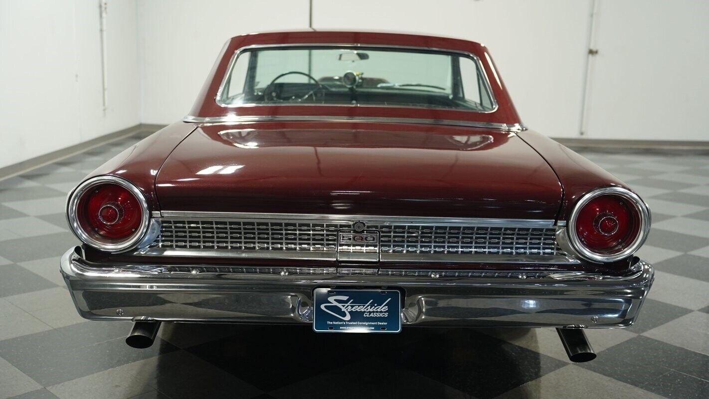 Ford-Galaxie-Coupe-1963-8