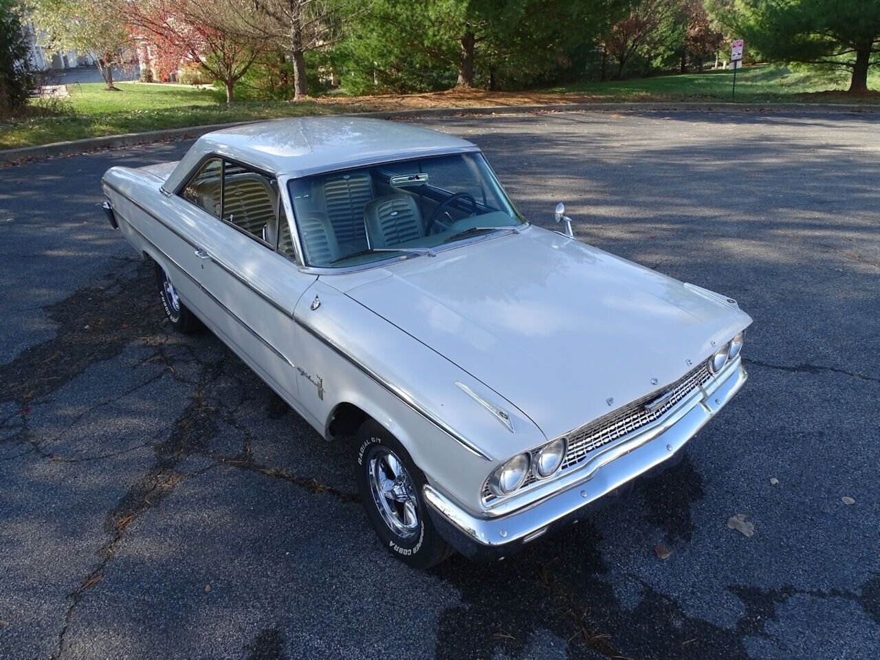 Ford-Galaxie-Coupe-1963-8