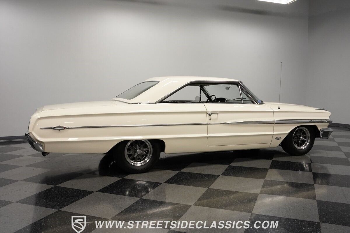 Ford-Galaxie-Coupe-1964-13