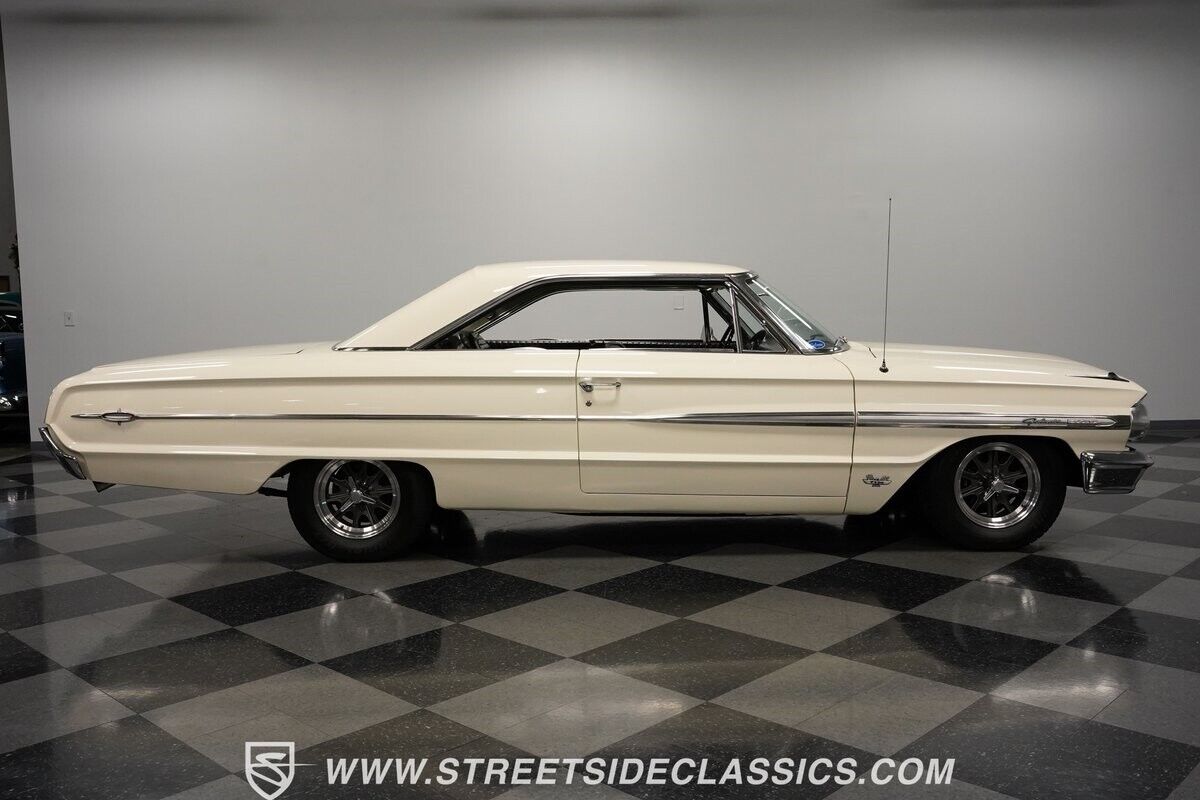 Ford-Galaxie-Coupe-1964-14