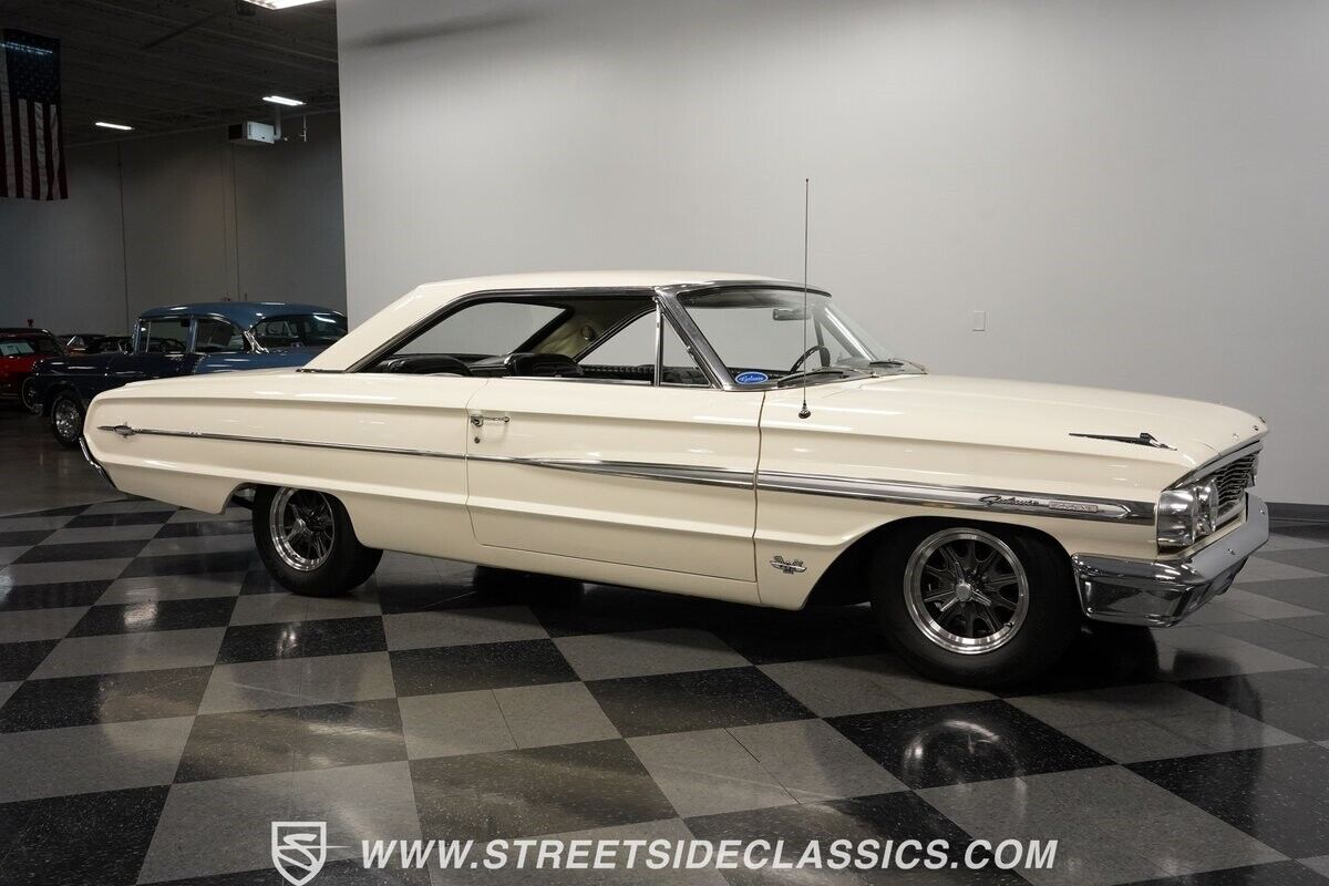 Ford-Galaxie-Coupe-1964-15