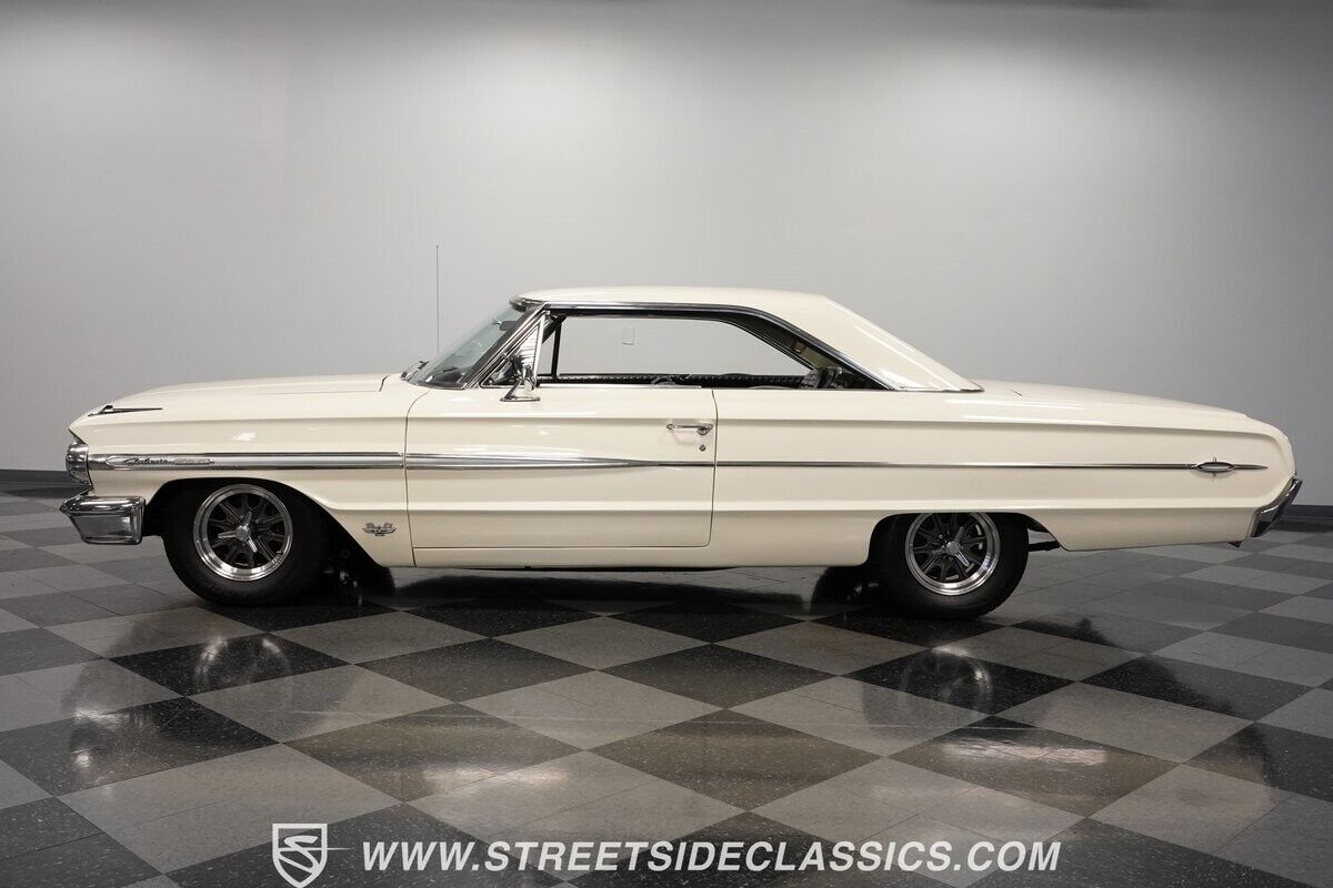 Ford-Galaxie-Coupe-1964-2