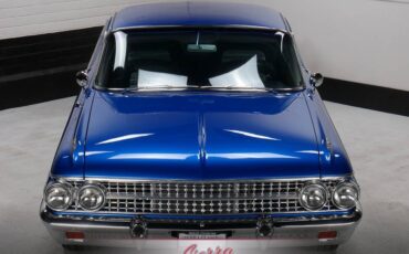 Ford-Galaxie-starliner-428-1961-1