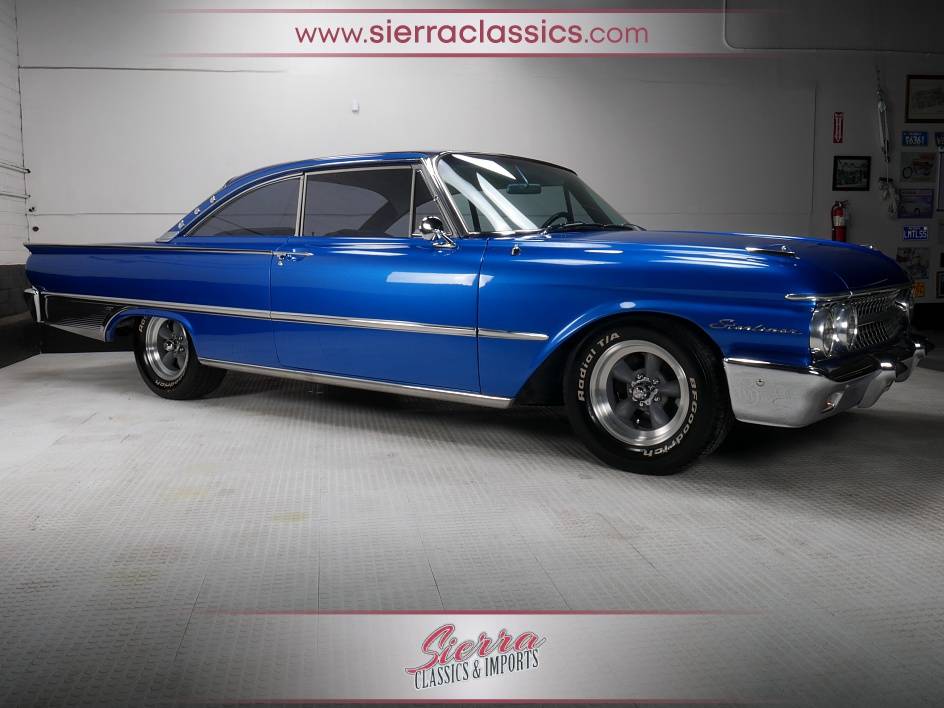 Ford-Galaxie-starliner-428-1961-22