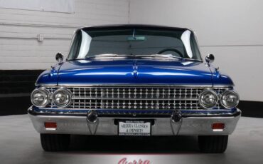 Ford-Galaxie-starliner-428-1961-23