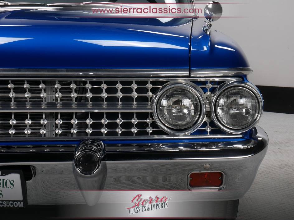 Ford-Galaxie-starliner-428-1961-3