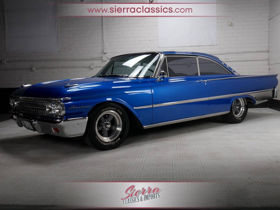 Ford-Galaxie-starliner-428-1961-4