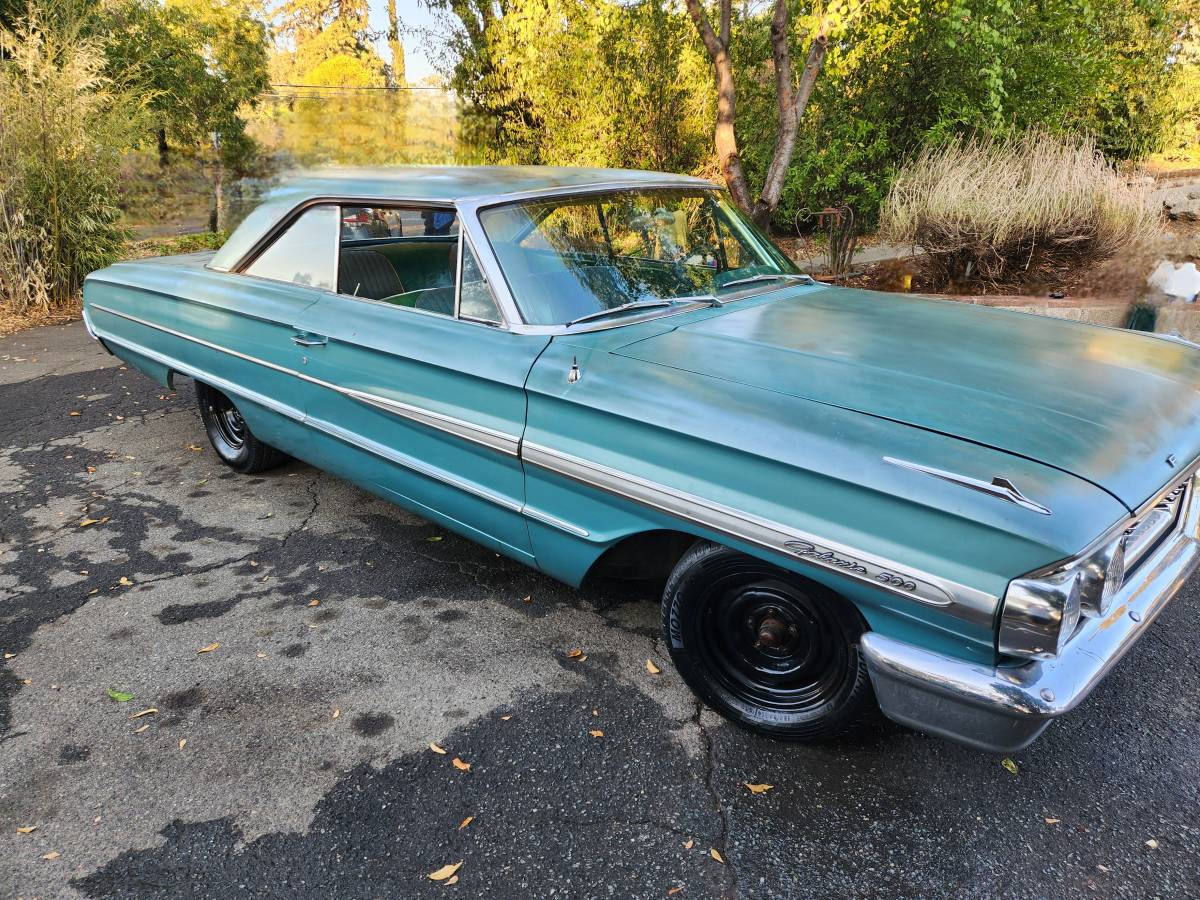 Ford-Galaxy-500-1964