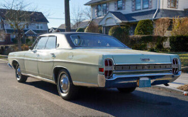 Ford-LTD-1968-3