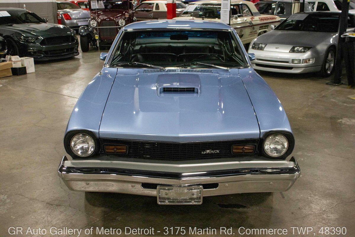 Ford-Maverick-1974-10