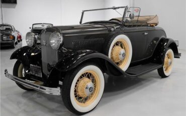 Ford-Model-18-Cabriolet-1932-3