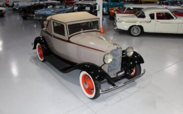 Ford-Model-18-Coupe-1932-6