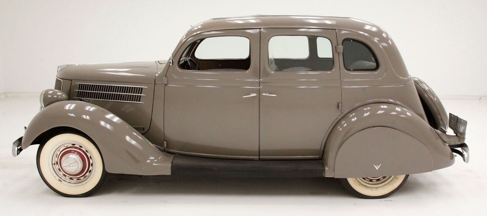 Ford-Model-48-Berline-1936-1