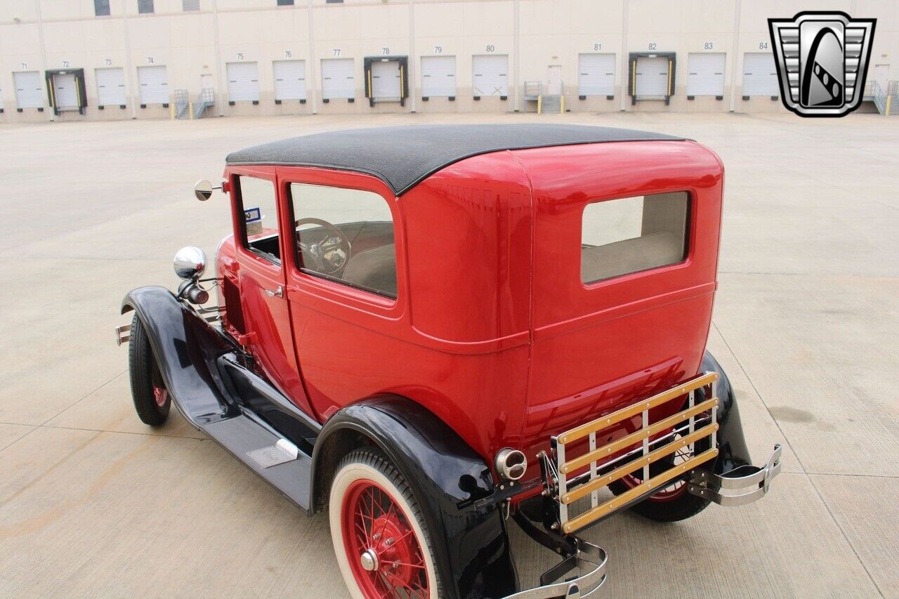 Ford-Model-A-1928-26