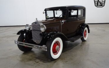 Ford-Model-A-1930-2