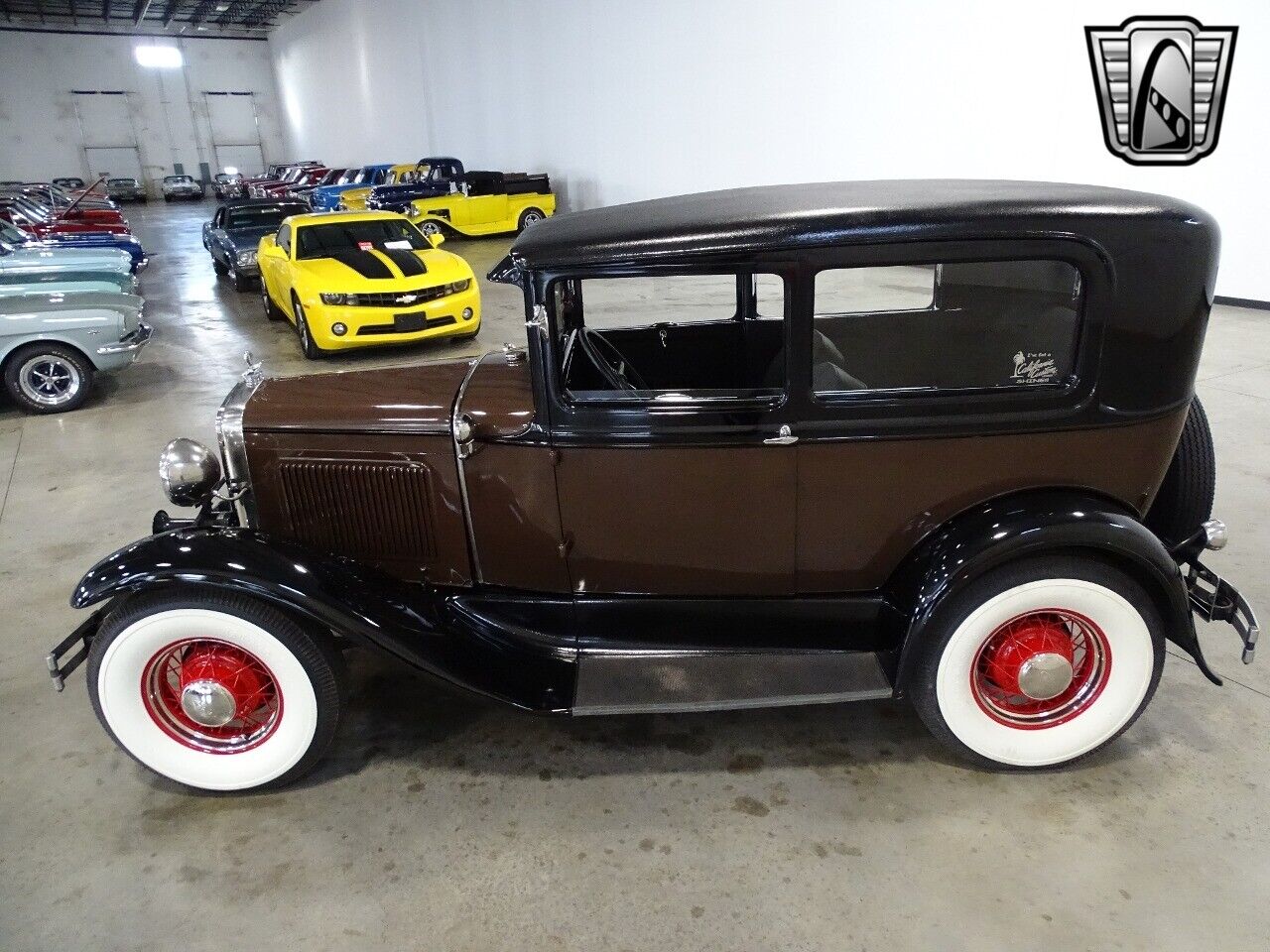 Ford-Model-A-1930-4