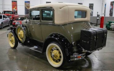 Ford-Model-A-1931-3