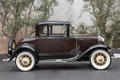 Ford-Model-A-1931-3