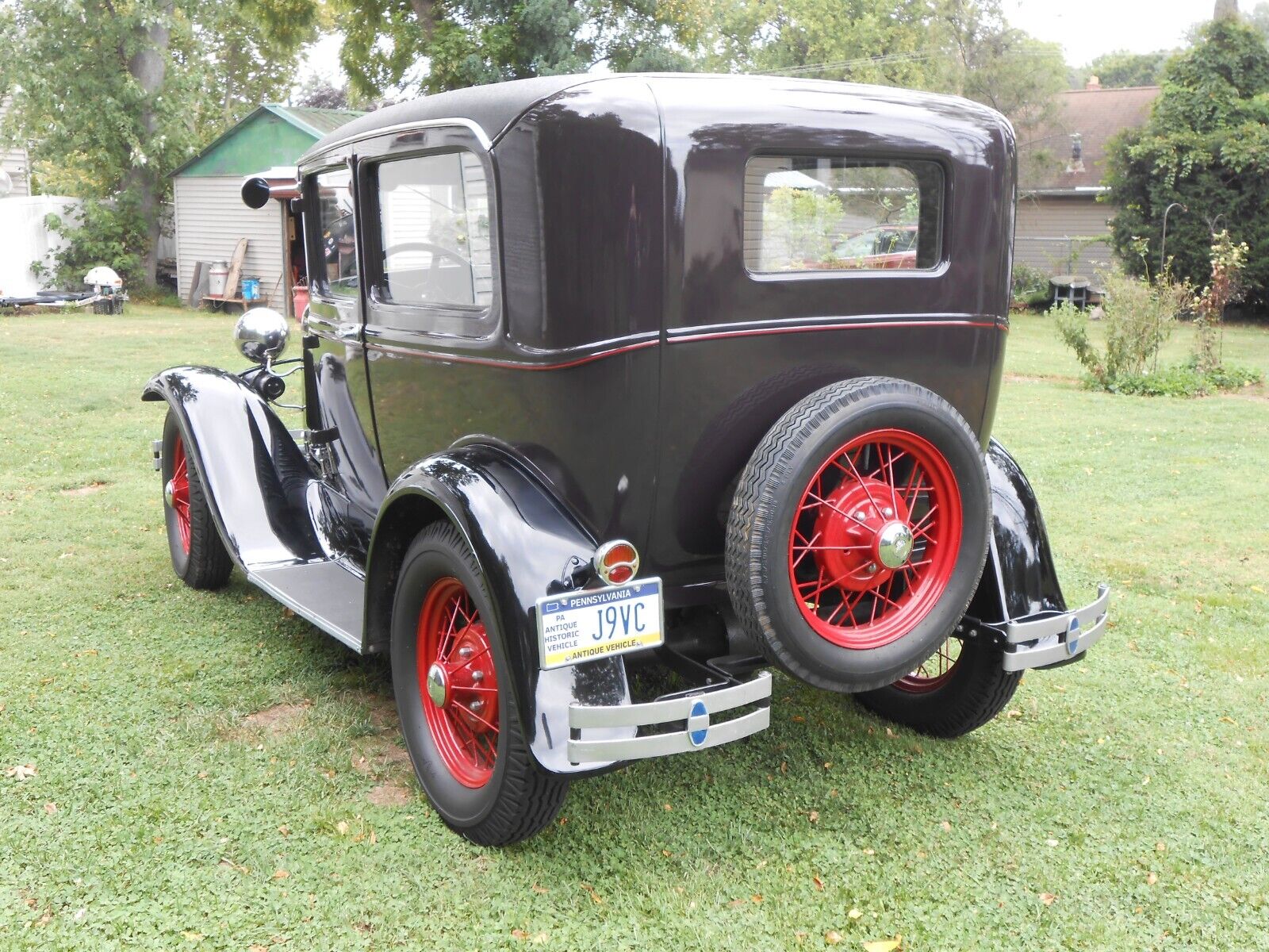 Ford-Model-A-Berline-1930-4